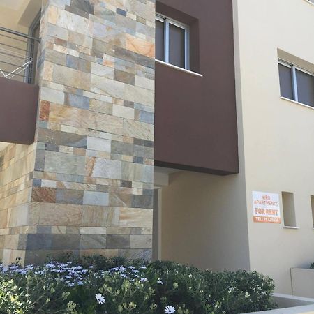 Niro Apartments Polis Bagian luar foto